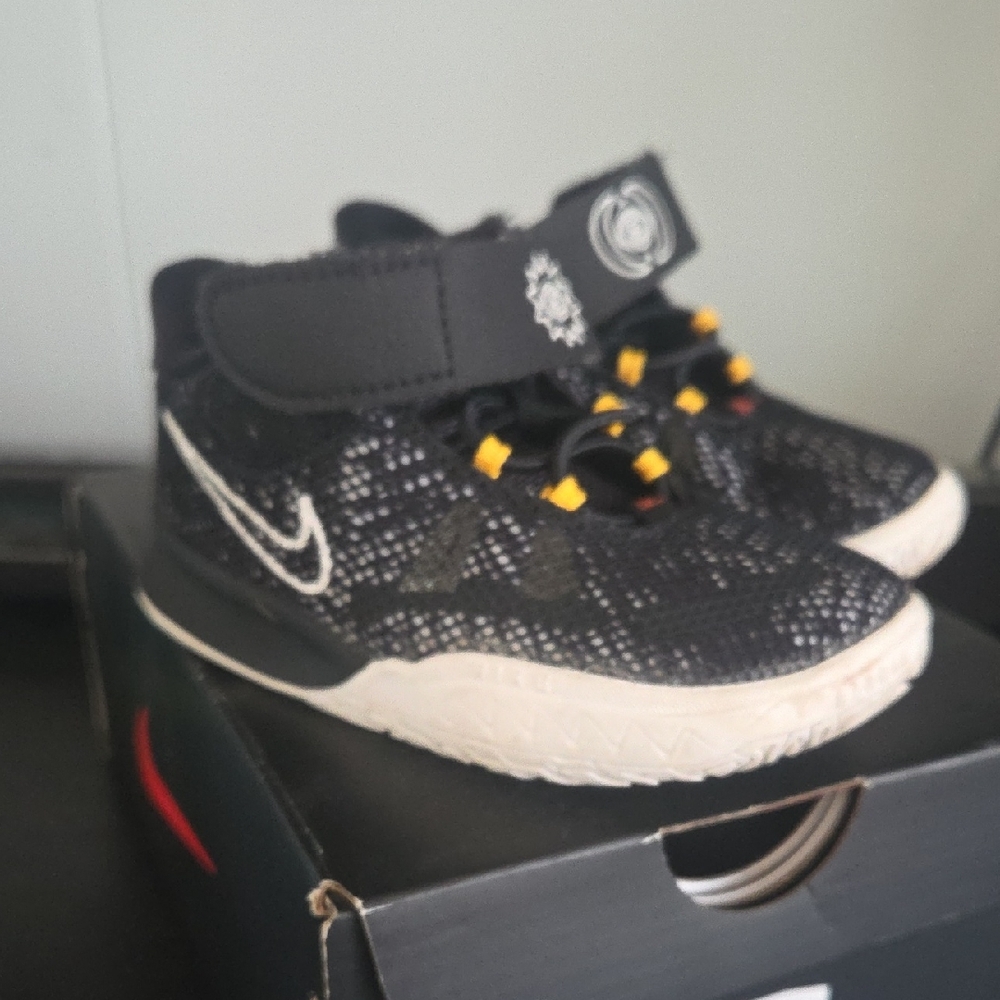 Nike Kyrie 7 Kids Black Sneakers with White and Yellow Accents
